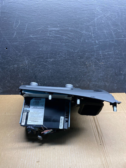 2006 - 2011 Honda Civic Radio AM/FM Climate Control Air Vent Bezel AI9683 DG4