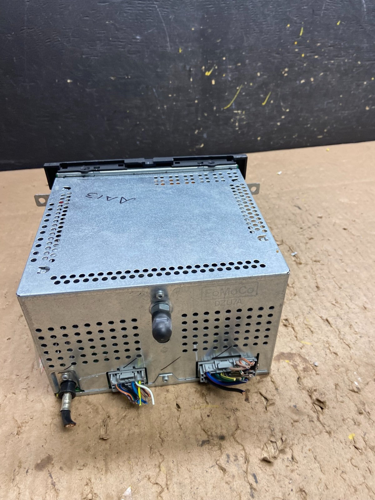 2007 Ford Fusion Mercury Milan AM FM Radio Stereo Receiver OEM T8292 DG3