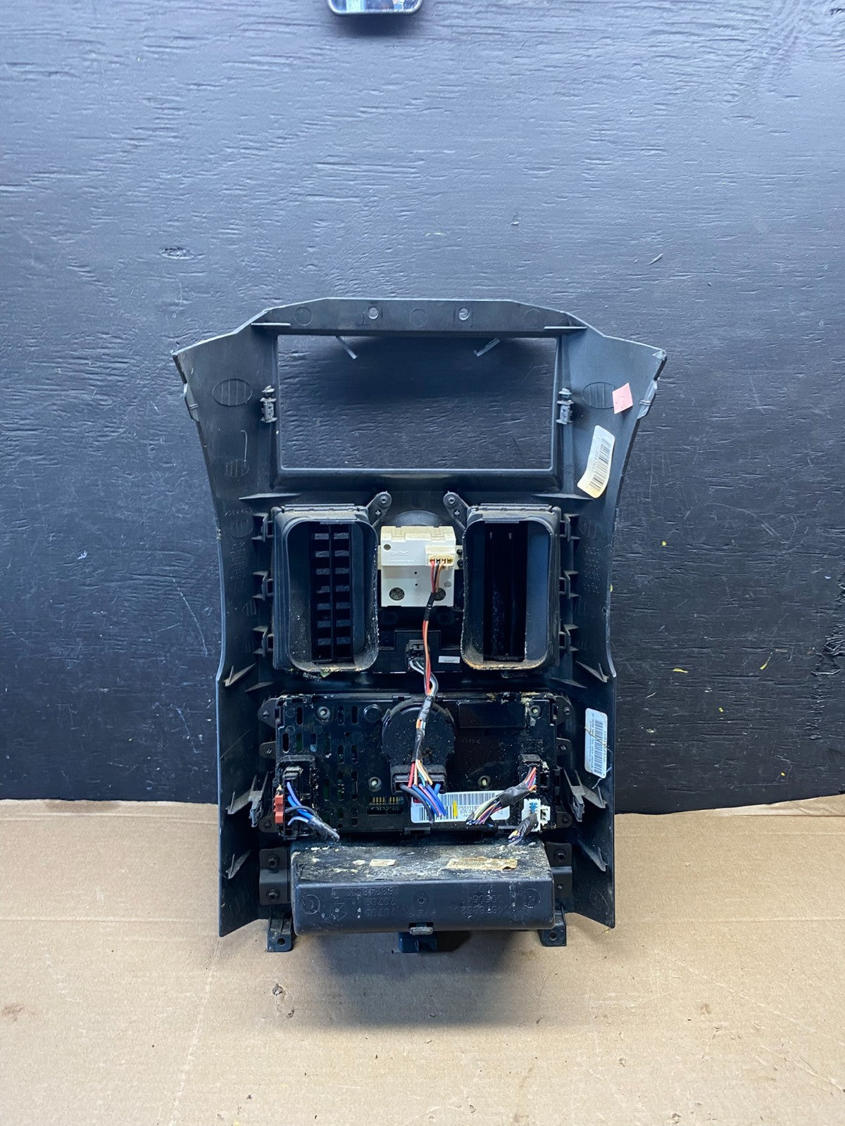 2008 - 2010 Dodge Grand Caravan Radio Bezel Climate Control Heat Heater R2506 DG6