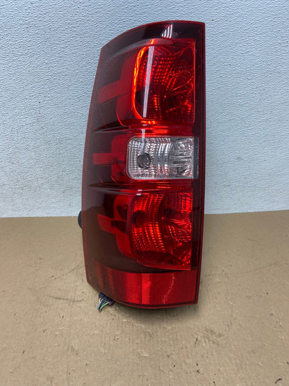 2008-2014 Chevrolet Tahoe Suburban Driver Lh Left Side Tail Light AD7676 LK0