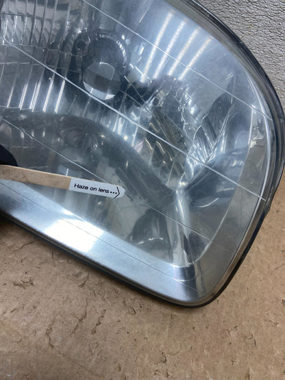 2001 to 2004 Toyota Sequoia Right Passenger RH Side Headlight Halogen Y8803 DW4