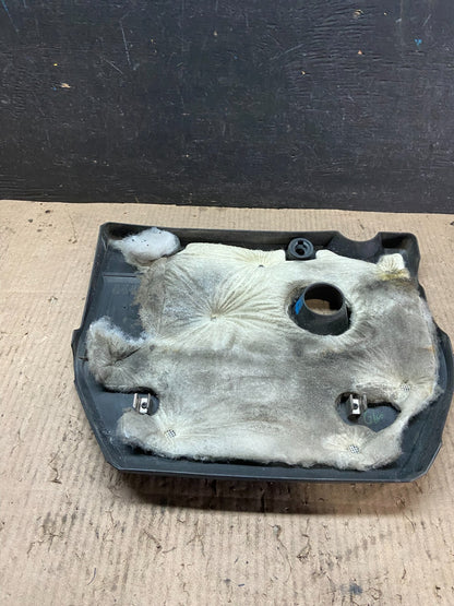 2004 to 2008 Mazda 3 DOHC 16 VALVE Engine Shield Top Cover i7900 Oem DG14
