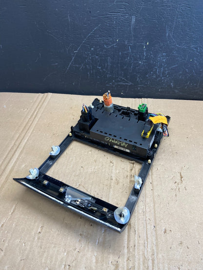 2004 to 2008 Ford F150 Radio Climate Dash Bezel Surround Black ab8940 DG3