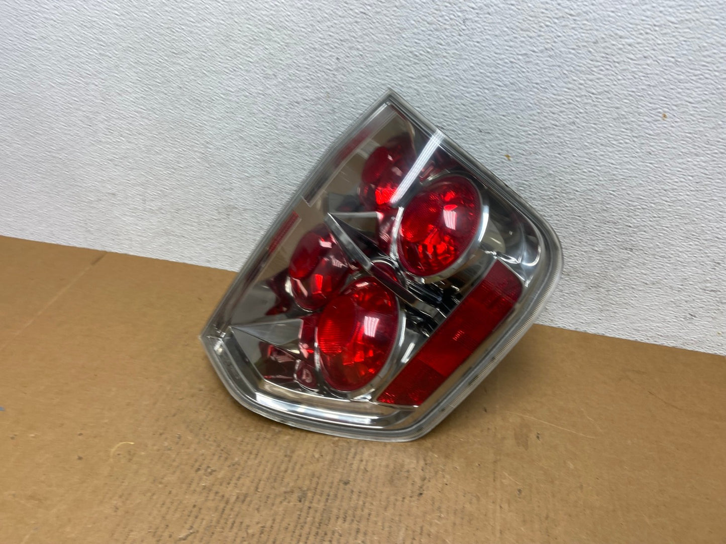 2006 2007 2008 Honda Pilot Right Passenger Rh Side Tail light AD9337 LK1