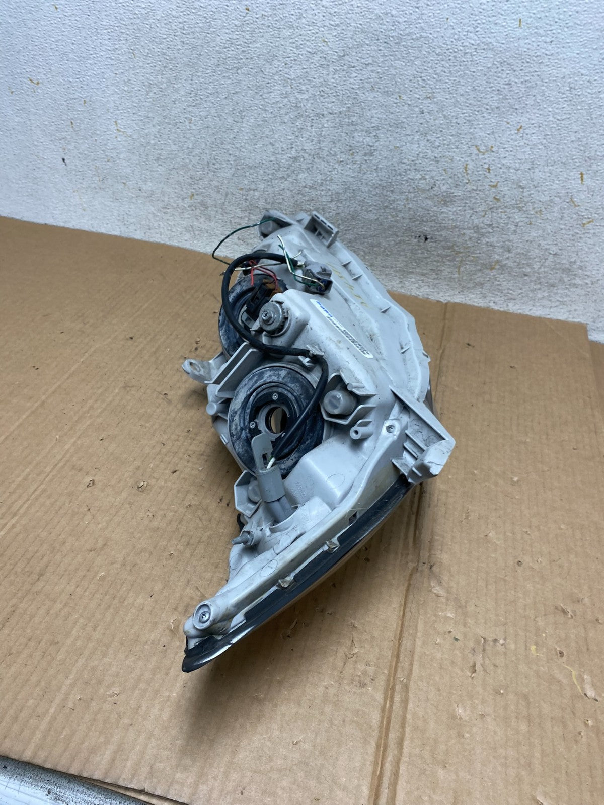 2005 to 2006 Toyota Camry Left Driver LH Halogen Headlight DEPO AI4511 DW8