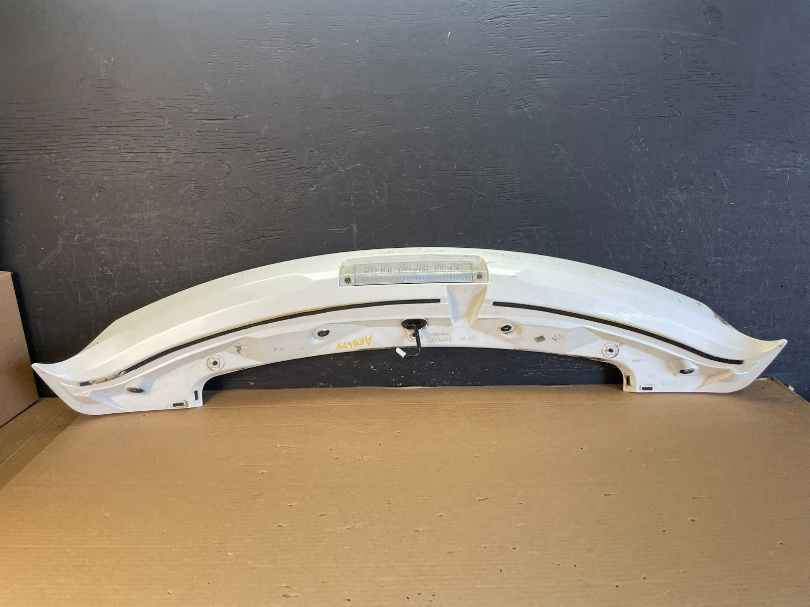 2009 to 2015 Toyota Venza Rear Spoiler Wing ae8674 DG4