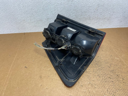 2005 to 2006 Jeep Grand Cherokee Left Driver Side Lh Tail Light DEPO AE1153 LK5
