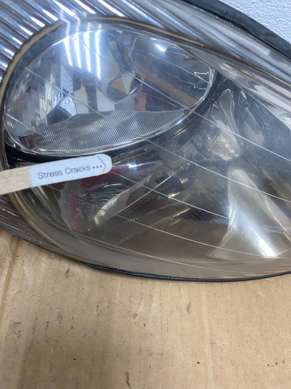 1996 to 1999 Mercury Sable Left+Right Side Set Halogen Headlights AC8121 DG6