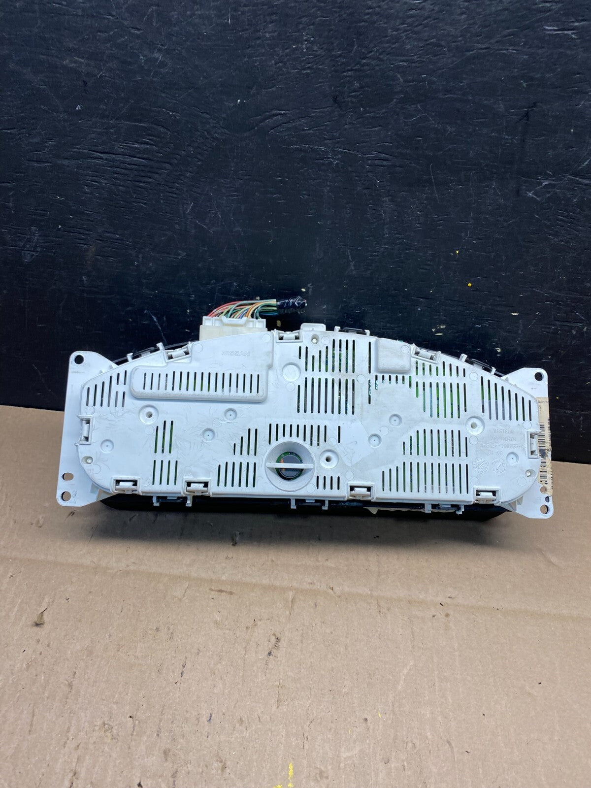 2005 to 2012 Nissan Pathfinder Frontier Xterra Speedometer Cluster Gauge T48254