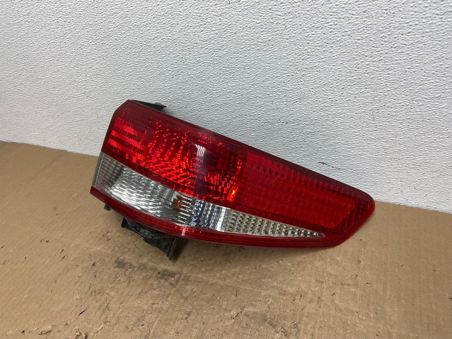 2003 to 2004 Honda Accord Sedan Right Passenger Rh Side Tail light Oem AB8615 LK1