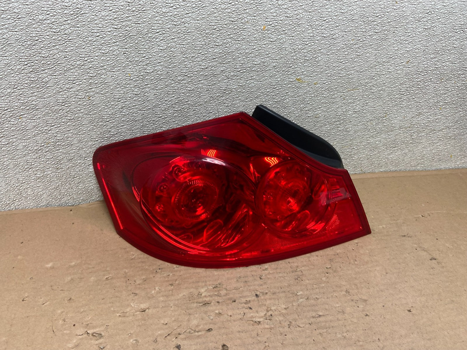 2007 to 2013 Infiniti G35 G37 Sedan Left Driver LH Side Tail Light AB0163 LK0