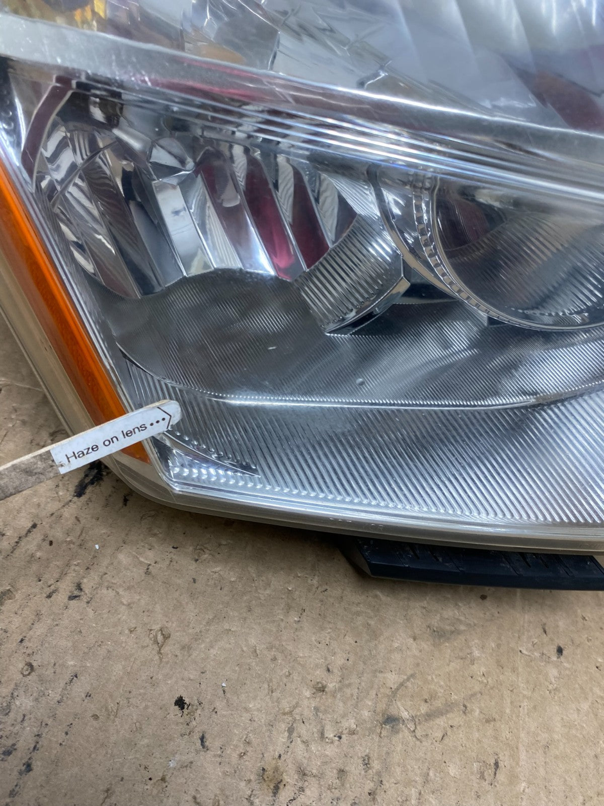 2009-2013 Nissan Rogue Right Passenger Halogen Headlight AG2457 DW5