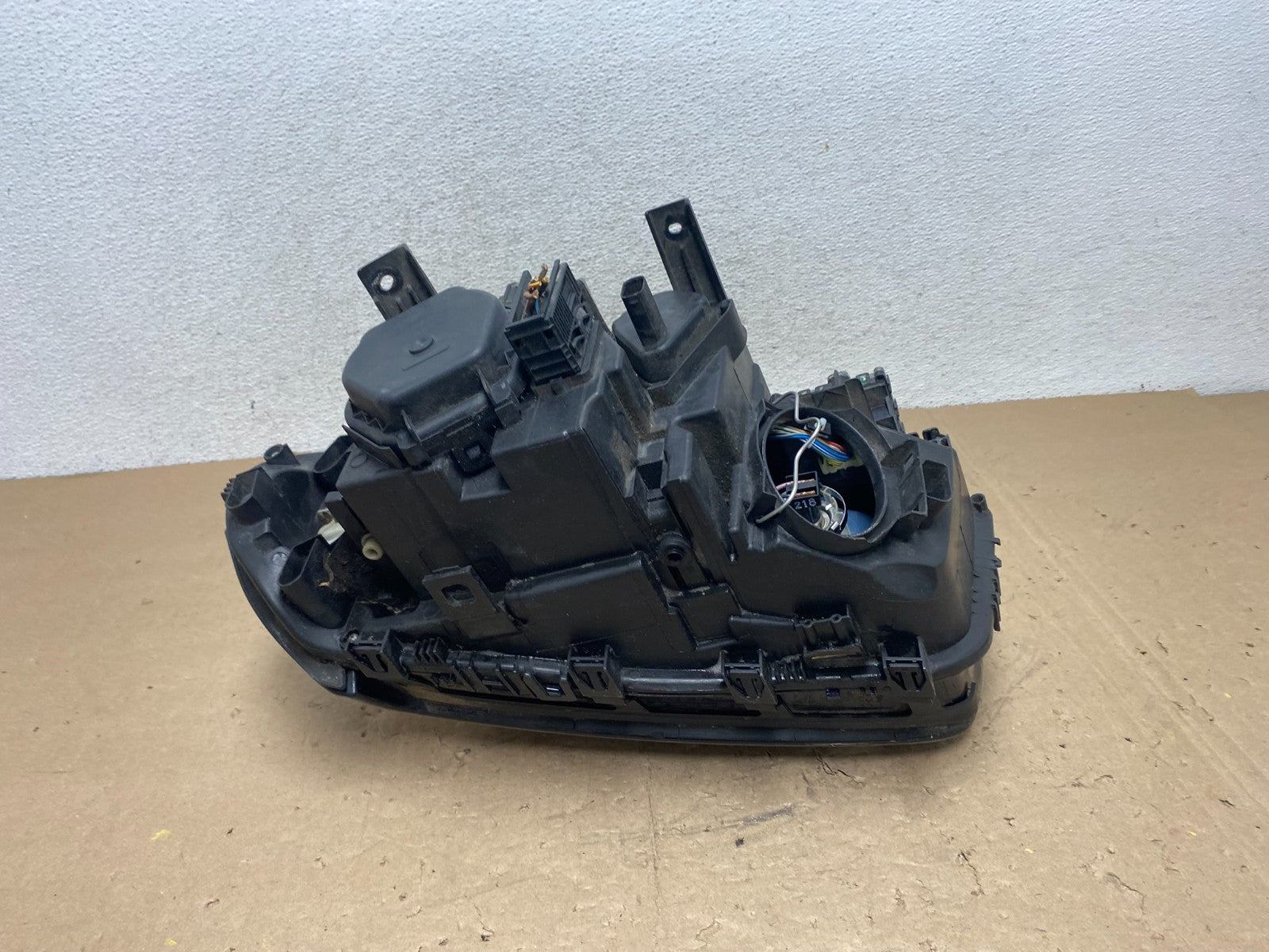2004 to 2006 Bmw X3 Right Passenger Rh Xenon Headlight AG5554 DW5