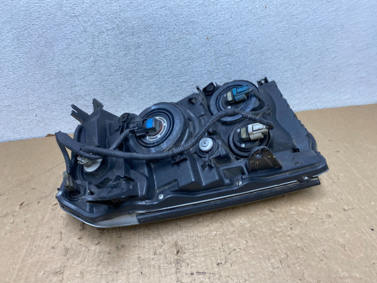 2009 2010 2011 Honda Pilot Right Passenger RH Halogen Headlight AG1434 DW6
