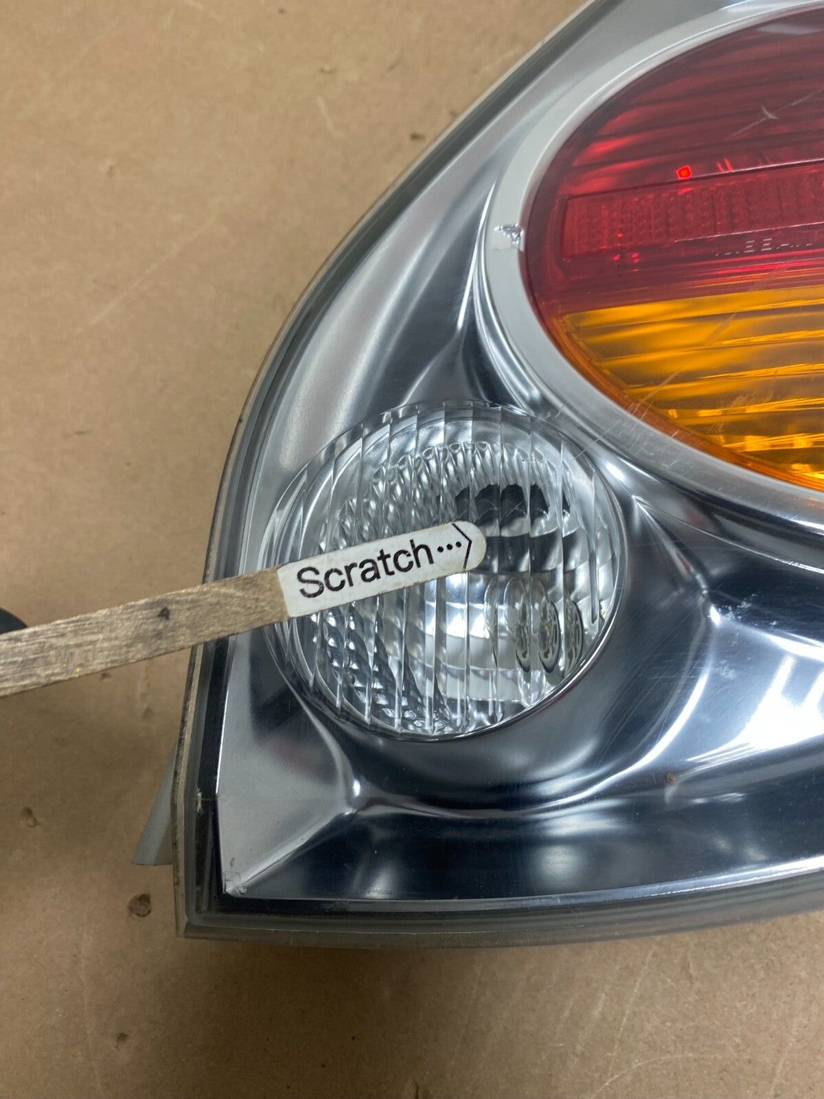 2002 2003 Nissan Maxima Right Passenger RH Side Tail Light M0385 DW4