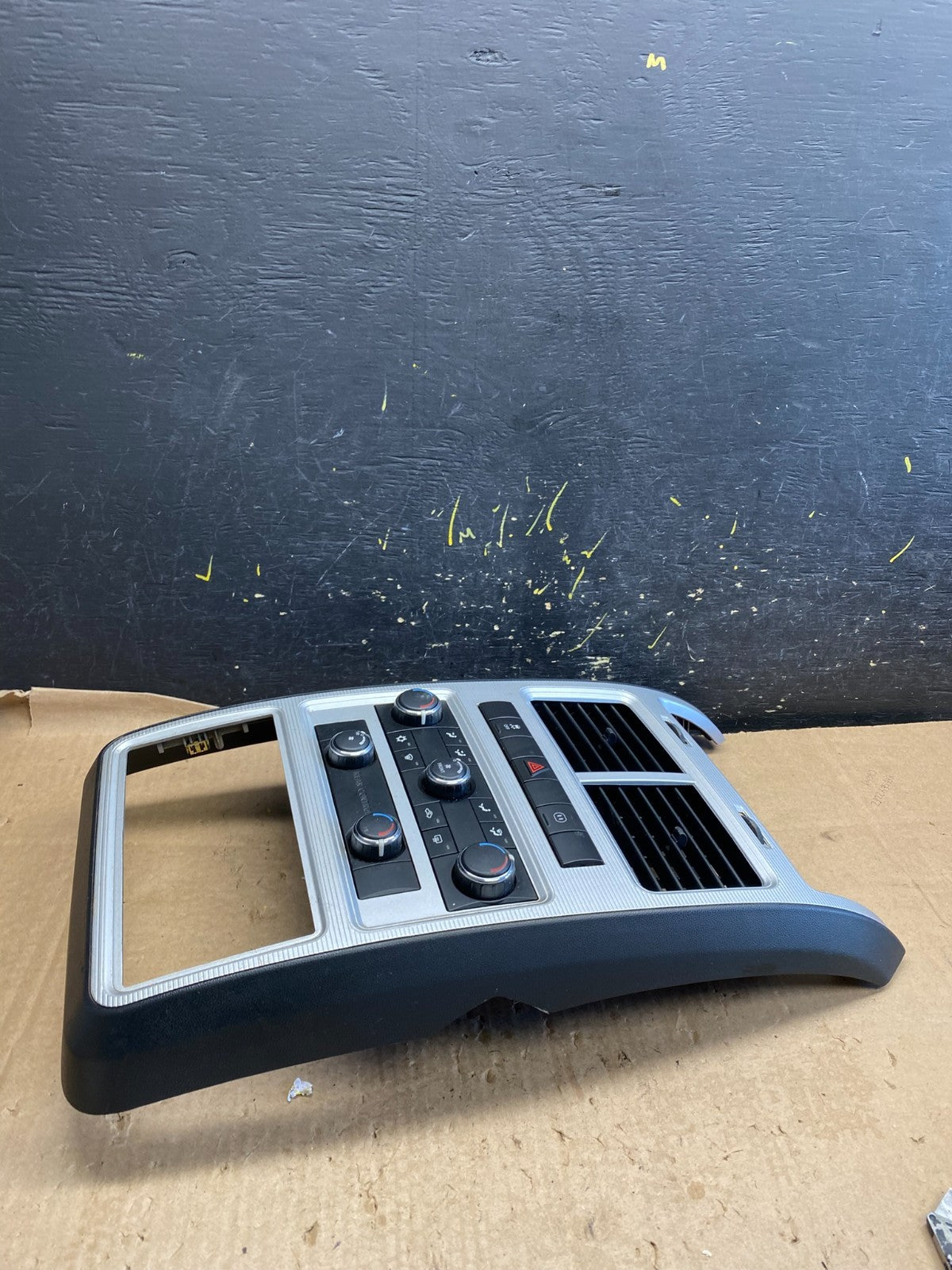 2009 2010 Dodge Journey Center Dash A/C AC Climate Control Bezel Trim z1707 DG2