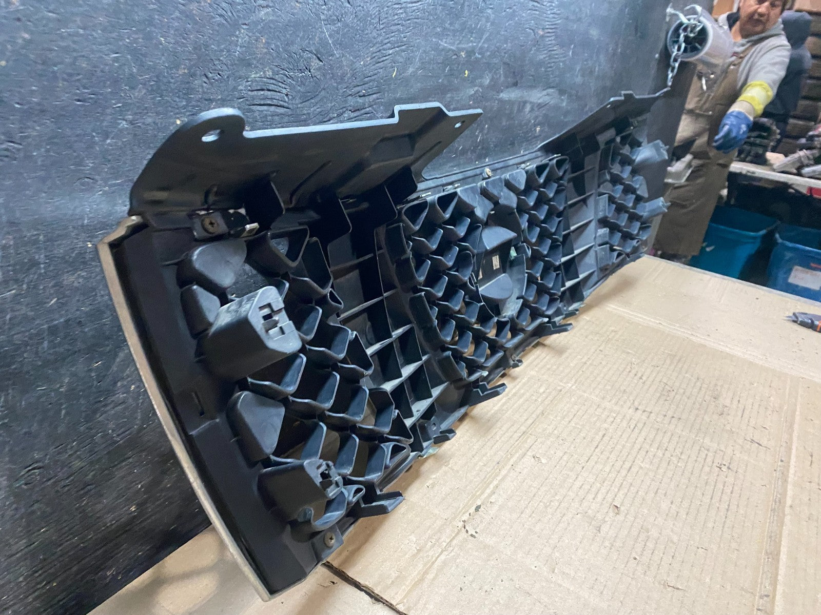 2005 2006 2007 Nissan Pathfinder Chrome Front Upper Grill Grille Oem V2844 DG6