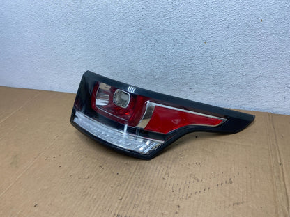 2014 - 2017 Land Rover Range Rover Sport Right Passenger Tail Light AD0974 DG1