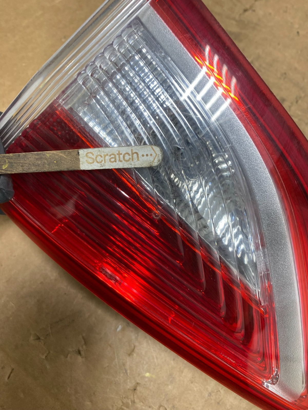 2013 to 2016 Ford Escape Right Passenger RH Side Inner Tail Light OEM V5837 DW3
