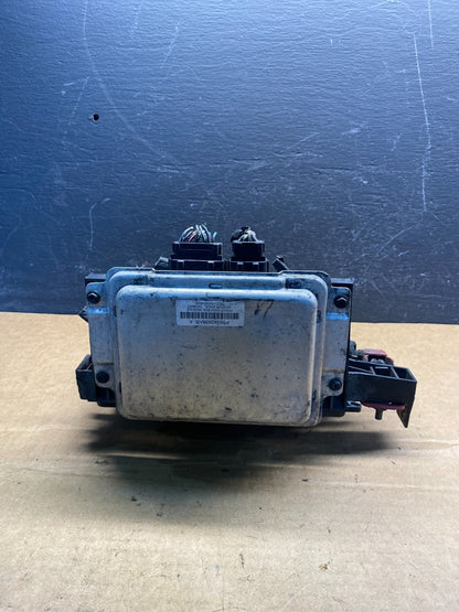 2005 Chrysler 300 Charger Totally Integrated Module Fuse Box ad7362 DG4