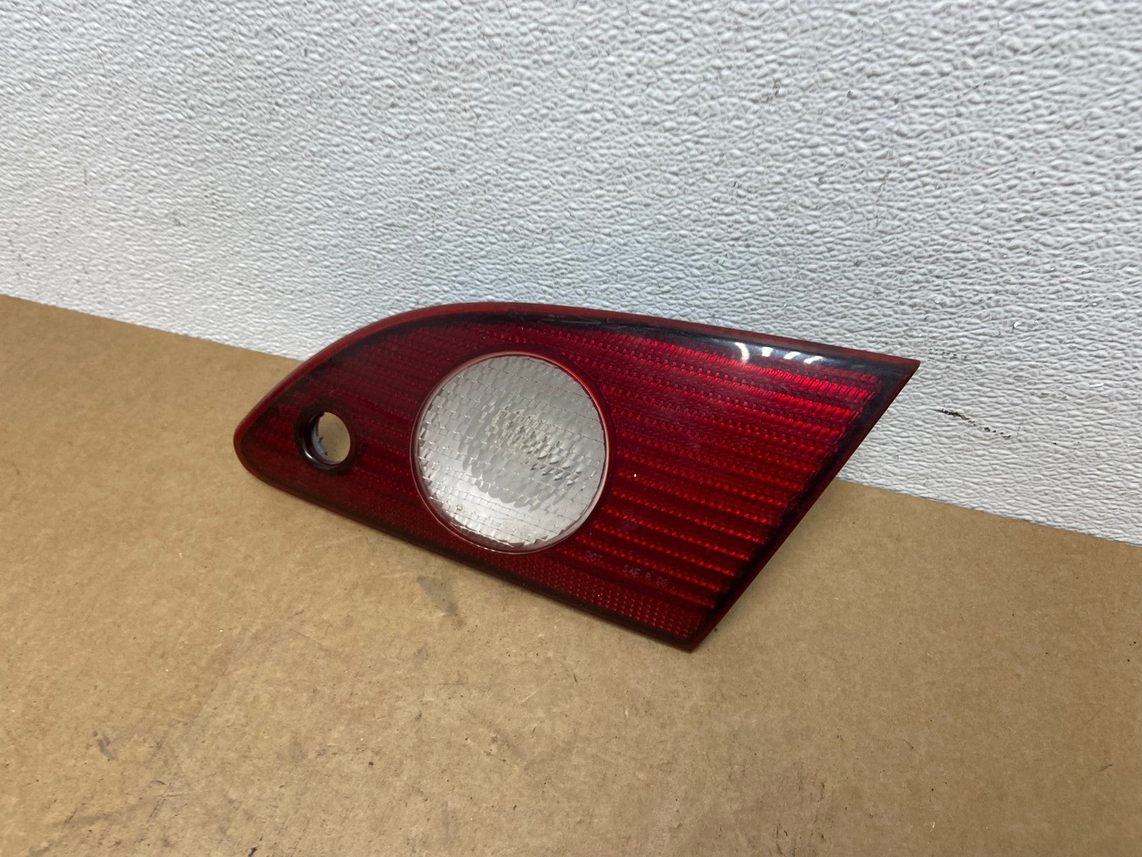 2001 2002 Toyota Corolla Right Passenger RH Side Inner Tail light OEM AC2944 LK1