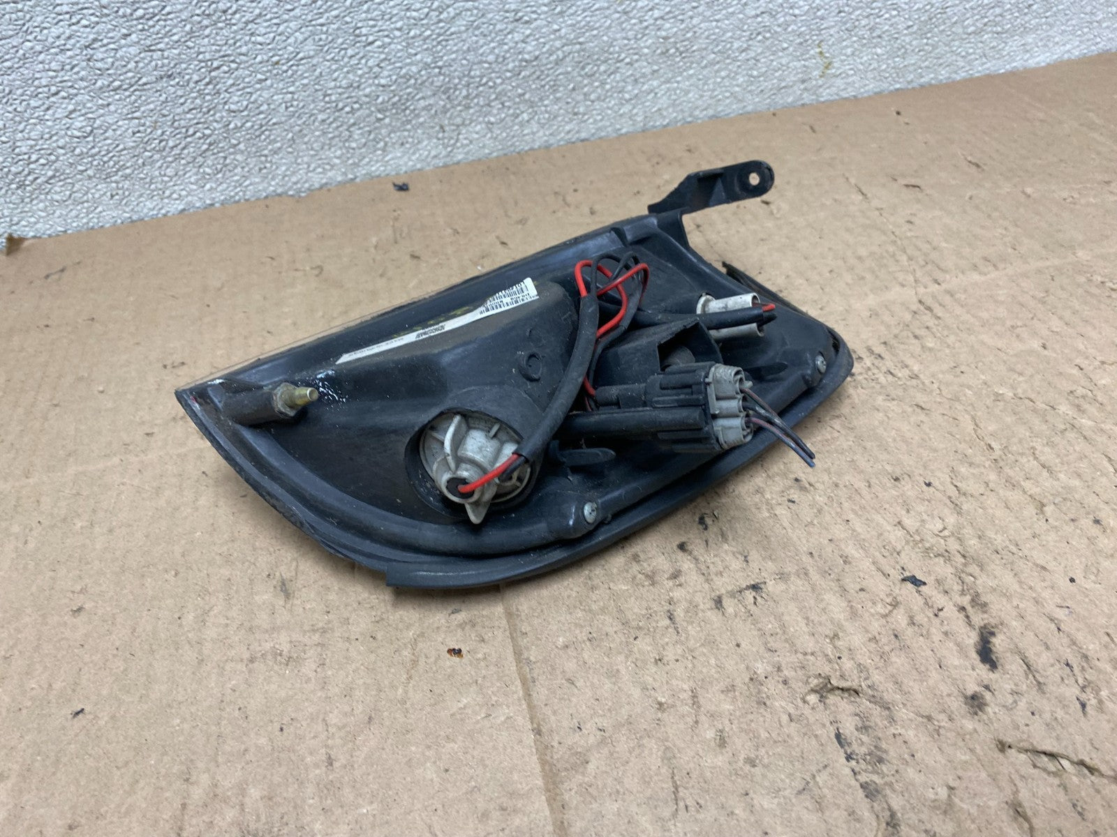 2000-2001 Nissan Xterra Right Passenger Turn Signal Headlight Light W0888 DW5