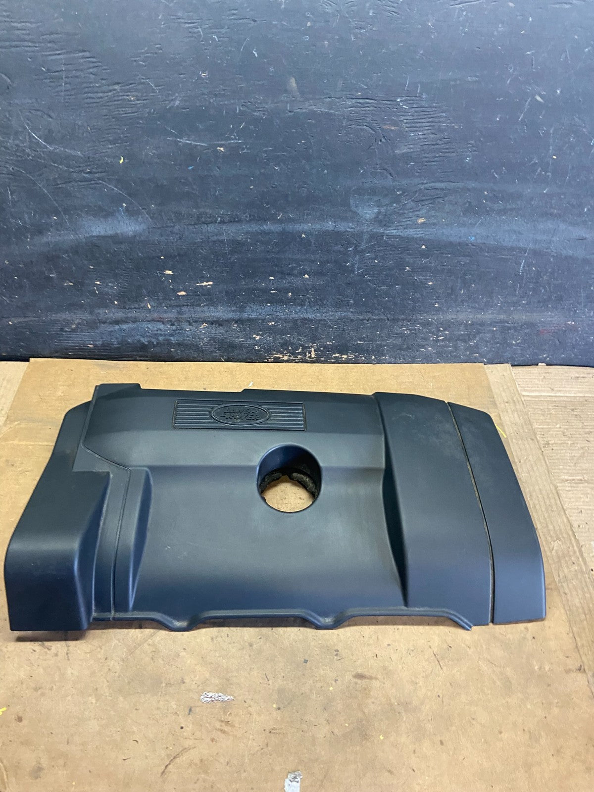 2008 - 2012 Land Rover LR2 3.2L Engine Motor Top Cover Trim Panel r0277 DG1