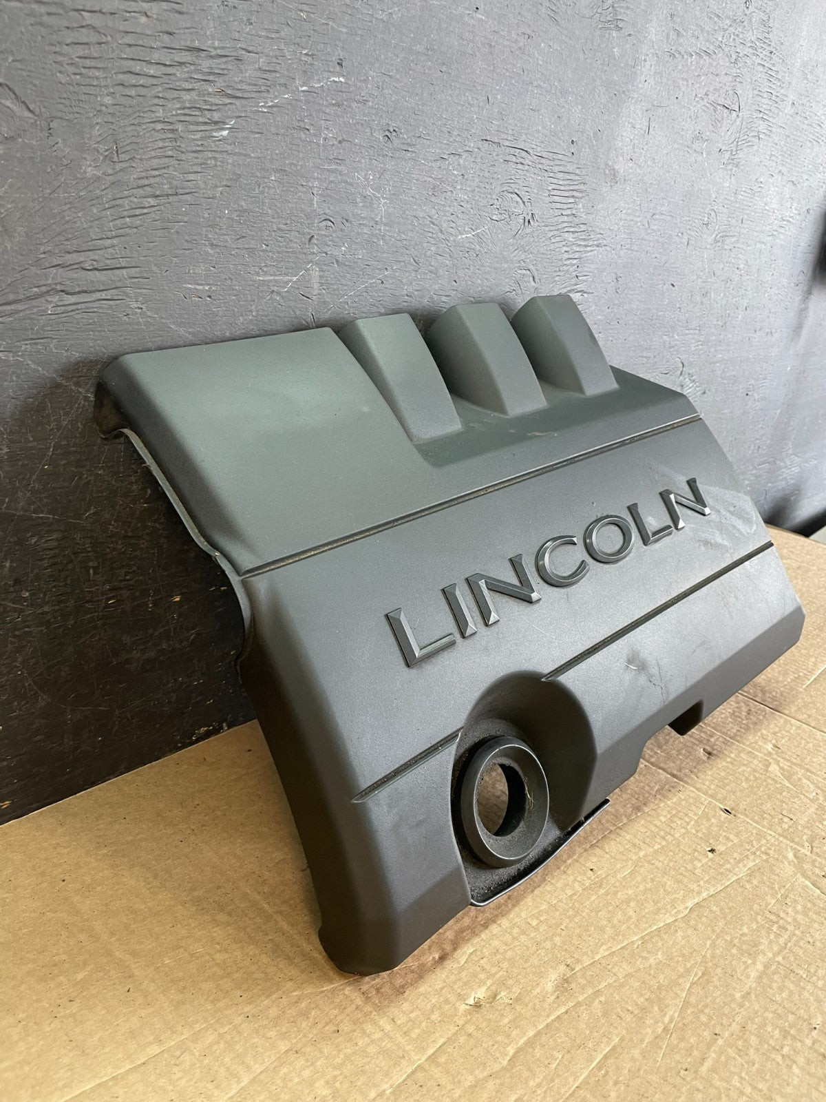2009 to 2012 Lincoln MKS 3.7L Engine Motor Cover af5317 DG2