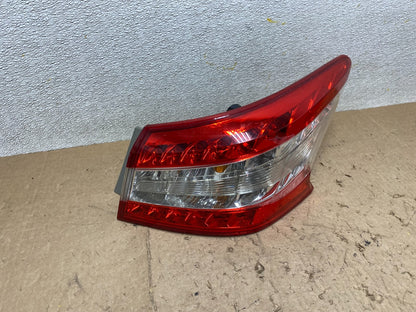 2013 2014 2015 Nissan Sentra Led Right Passenger Side Tail Light X2264 DW0