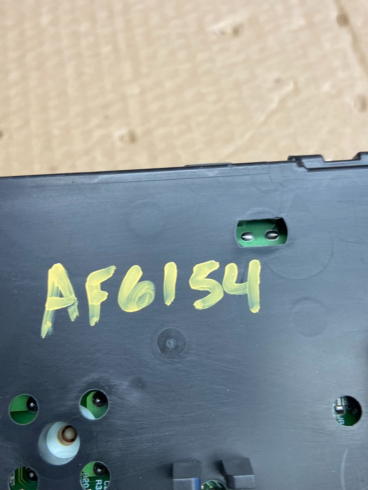 2001 to 2003 Nissan Pathfinder Speedometer Cluster Gauge AF61547