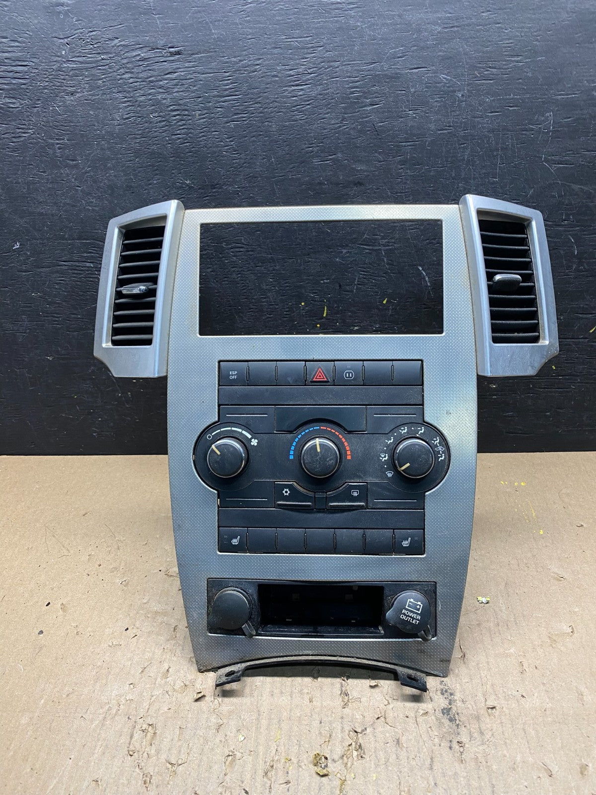2008 to 2010 Jeep Grand Cherokee Center A/C Heater Climate Control T1619 DG0