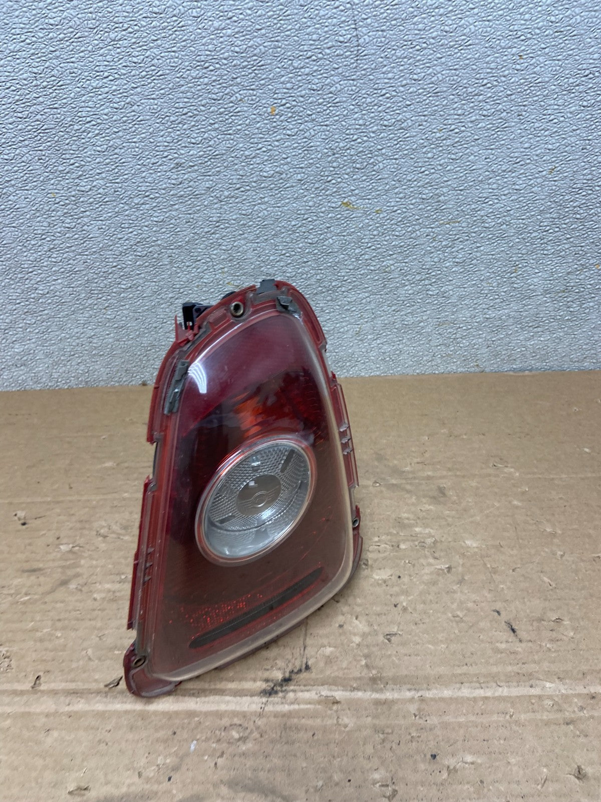 2008 2009 2010 Mini Cooper Hatchback Right Passenger Tail Light Oem AB4699 DW2