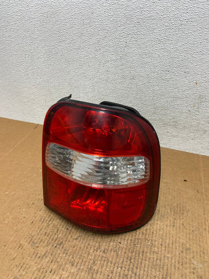 1998 to 2002 Kia Sportage Right Passenger RH Side Tail Light AE1396 LK0