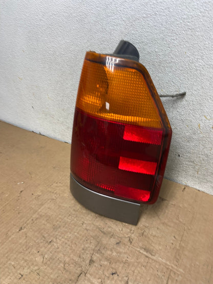 2002-2009 GMC Envoy Right Passenger RH Side Tail Light AI8023 LK1