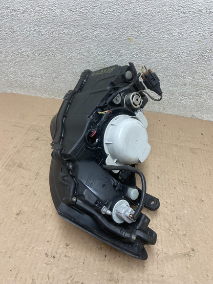 2006 to 2007 Subaru Legacy Right Passenger RH Side Headlight AA0575 DW4