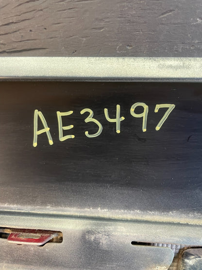 1997 - 1999 Saturn SL2 Sedan Center Tail Light Lid Trunk Rear Panel AE3497 DG5