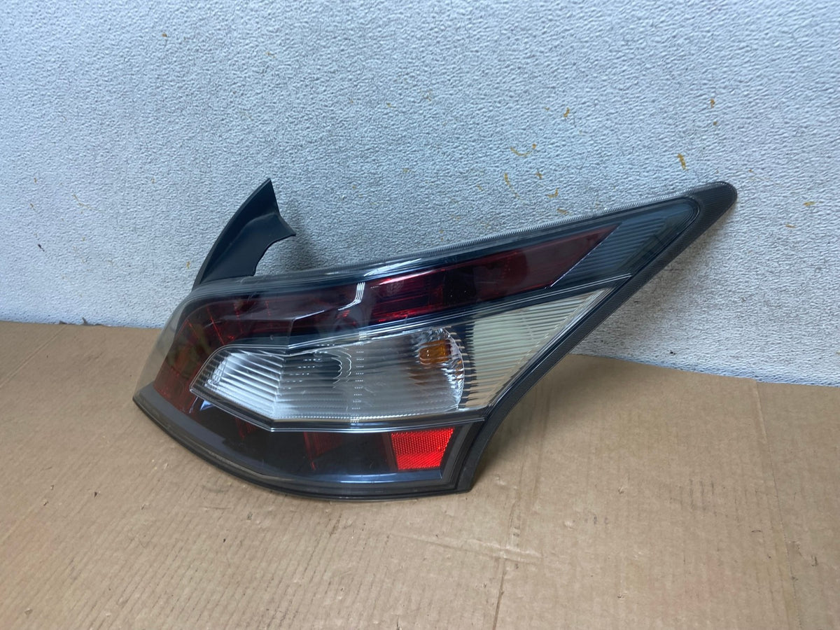 2012 2013 2014 Nissan Maxima Right Passenger Rh Side Tail light AI6951 LK1