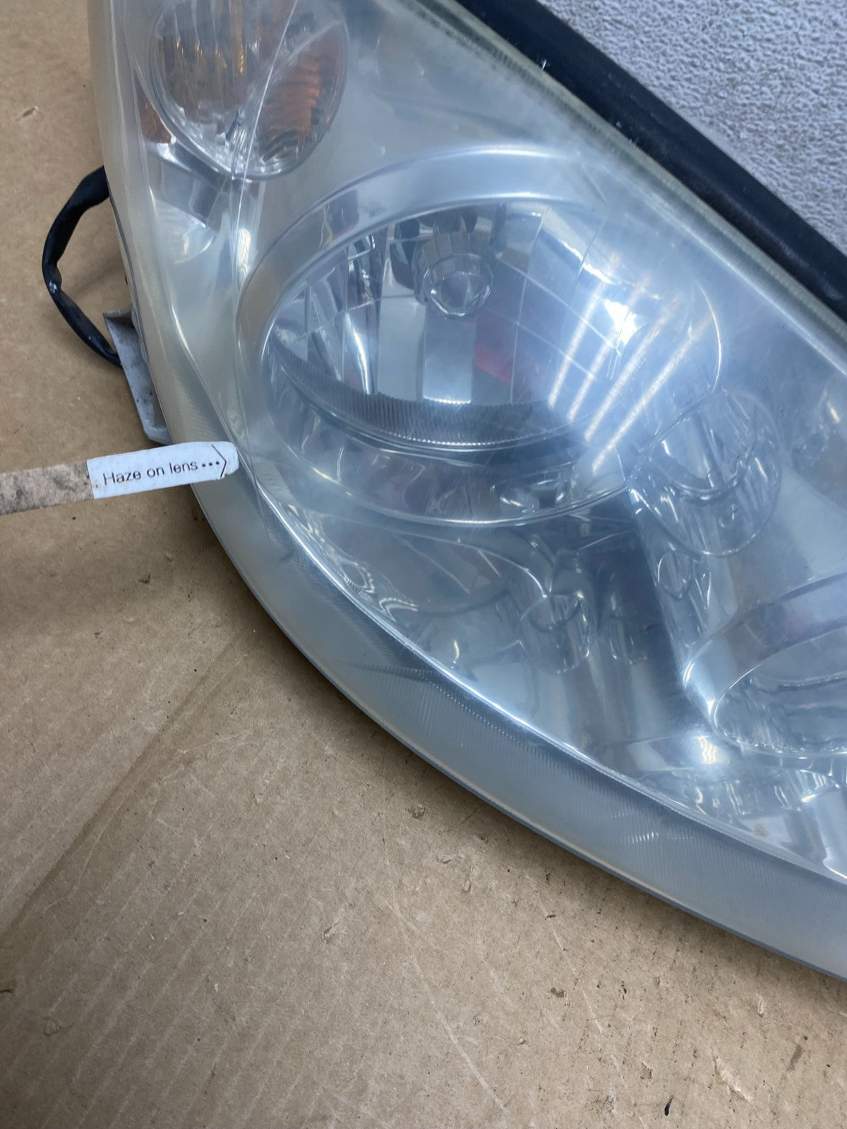 2005 to 2006 Toyota Camry Right Passenger RH Halogen Headlight AF9598 DW4