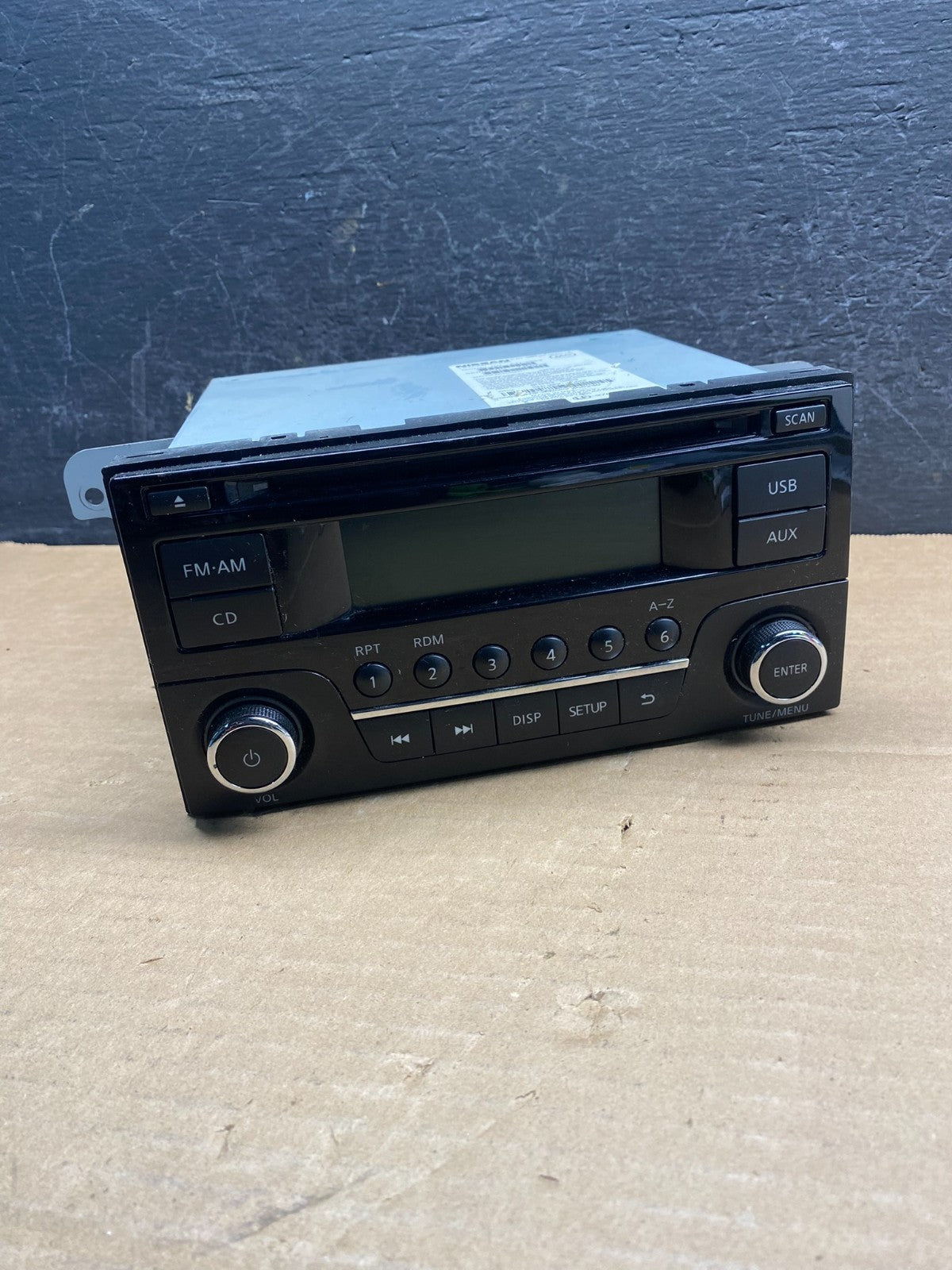2014 to 2018 Nissan Sentra Versa Radio CD Player AM/FM 28185 9mb0a AD7608 DG0