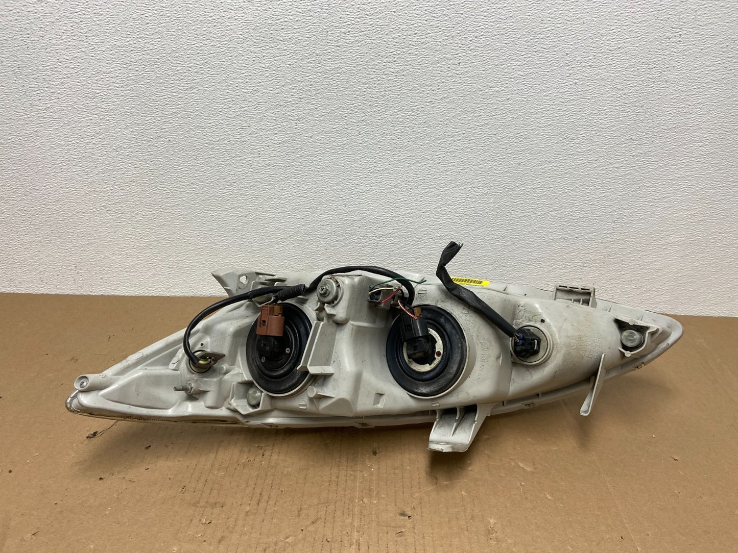 2005 to 2006 Toyota Camry Right Passenger RH Halogen Headlight DEPO AB6431 DW6