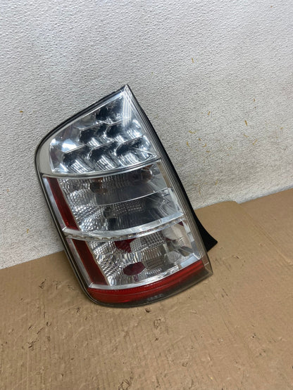 2006 2007 2008 2009 Toyota Prius Tail Light Left Driver LH AI1294 LK2