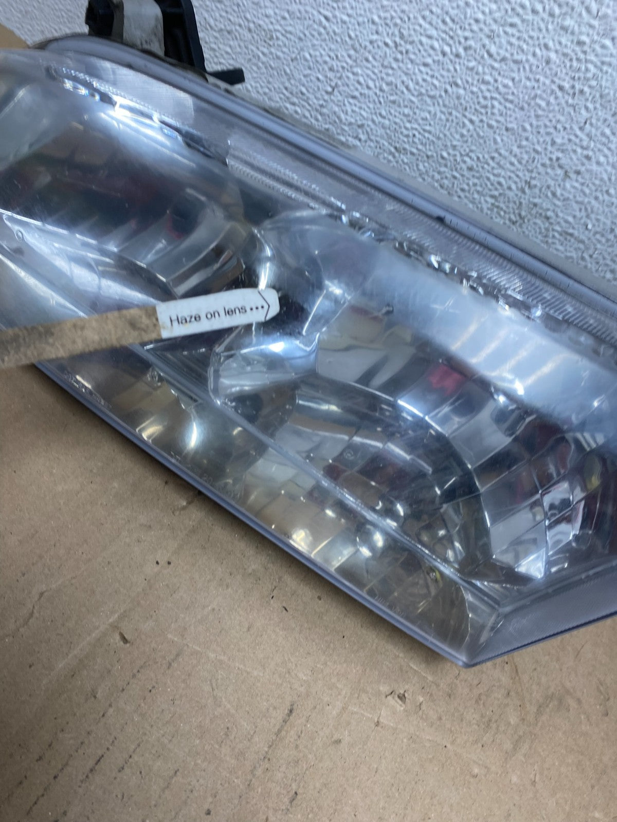 2000 to 2001 Toyota Camry Front Left+Right Side Headlights AE7217 DW5