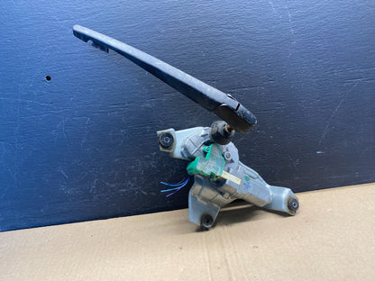 2007 to 2013 Mitsubishi Outlander Rear Windshield Wiper Motor AC09980