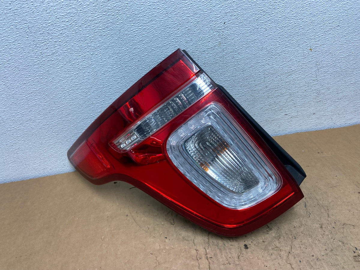 2011 2012 2013 2014 2015 Ford Explorer Left Driver LH Side Tail light AD0678 LK0