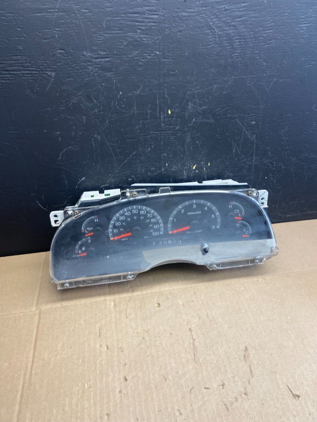 2000 2001 2002 Ford Expedition Speedometer Instrument Gauge Cluster Oe AB9390 DG0