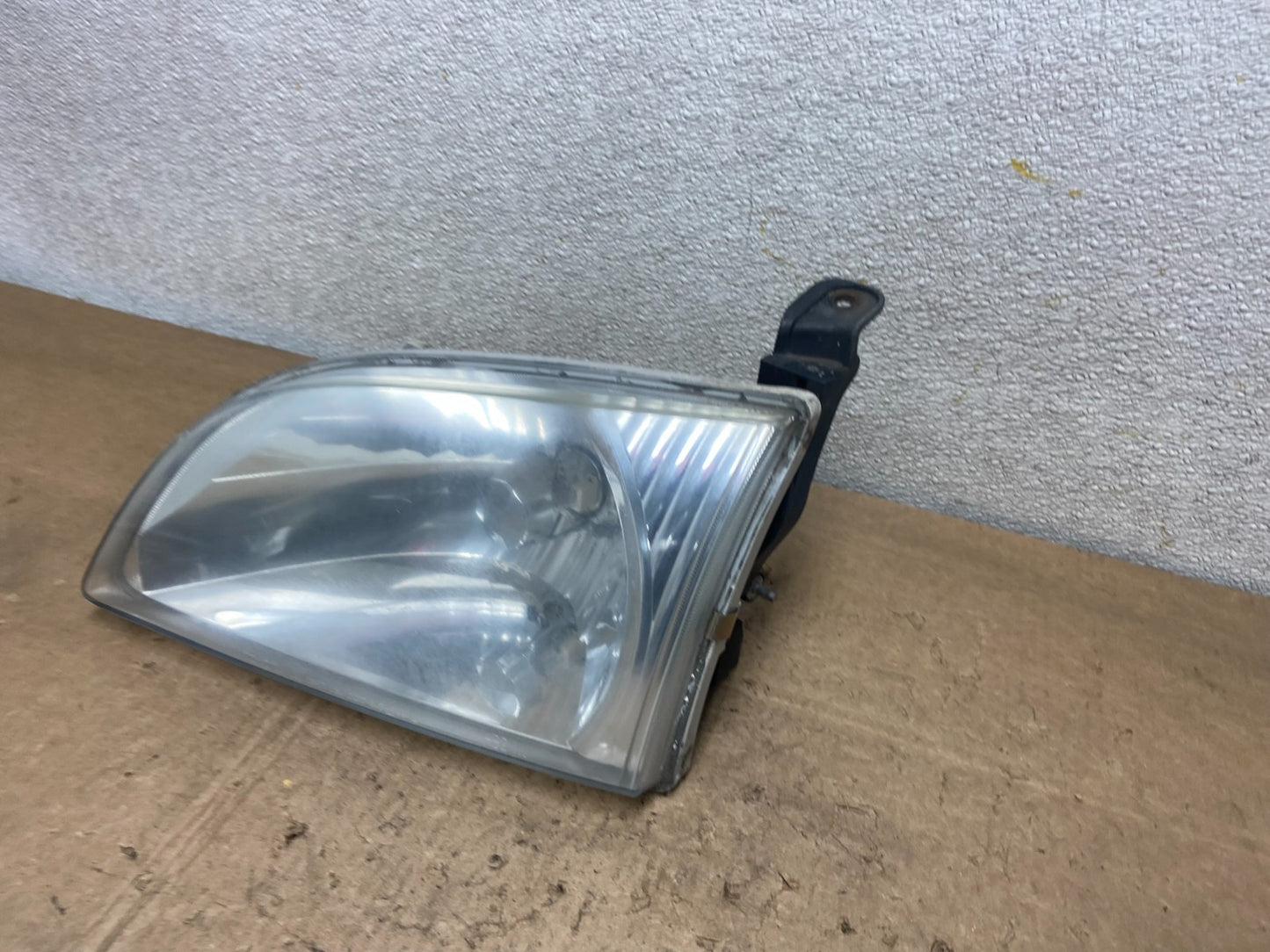 2001 2002 2003 Toyota Sienna Left Driver Lh Side Headlight Halogen Y6897 DW1