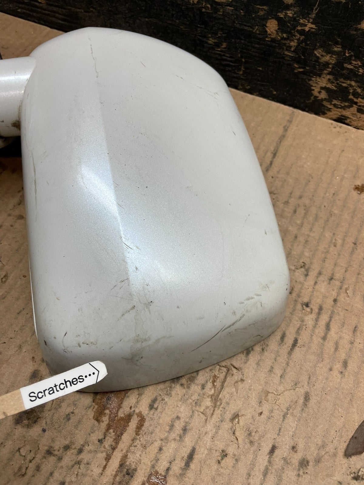 2004 - 2009 Mitsubishi Endeavor Left Driver LH Door View Mirror Y1230 MS8