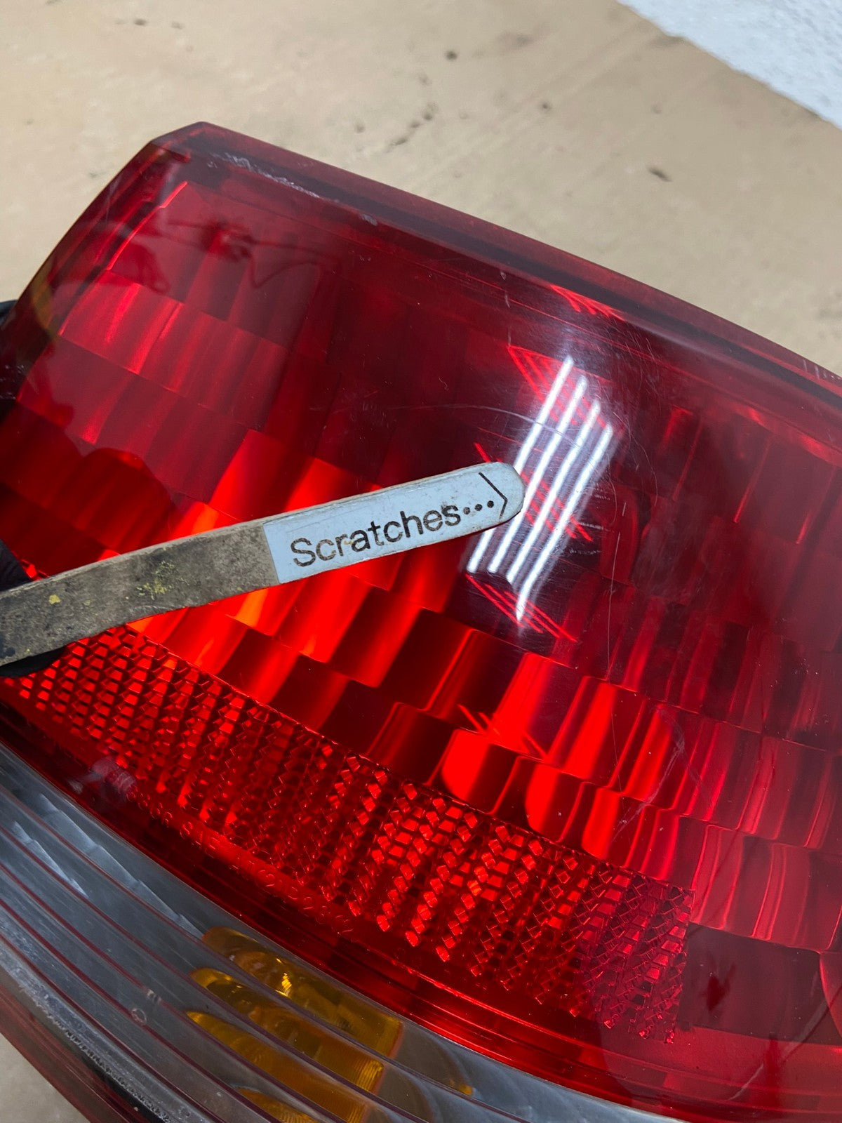 2001 to 2002 Honda Accord Sedan 4door Right Passenger Tail Light AE9301 LK3