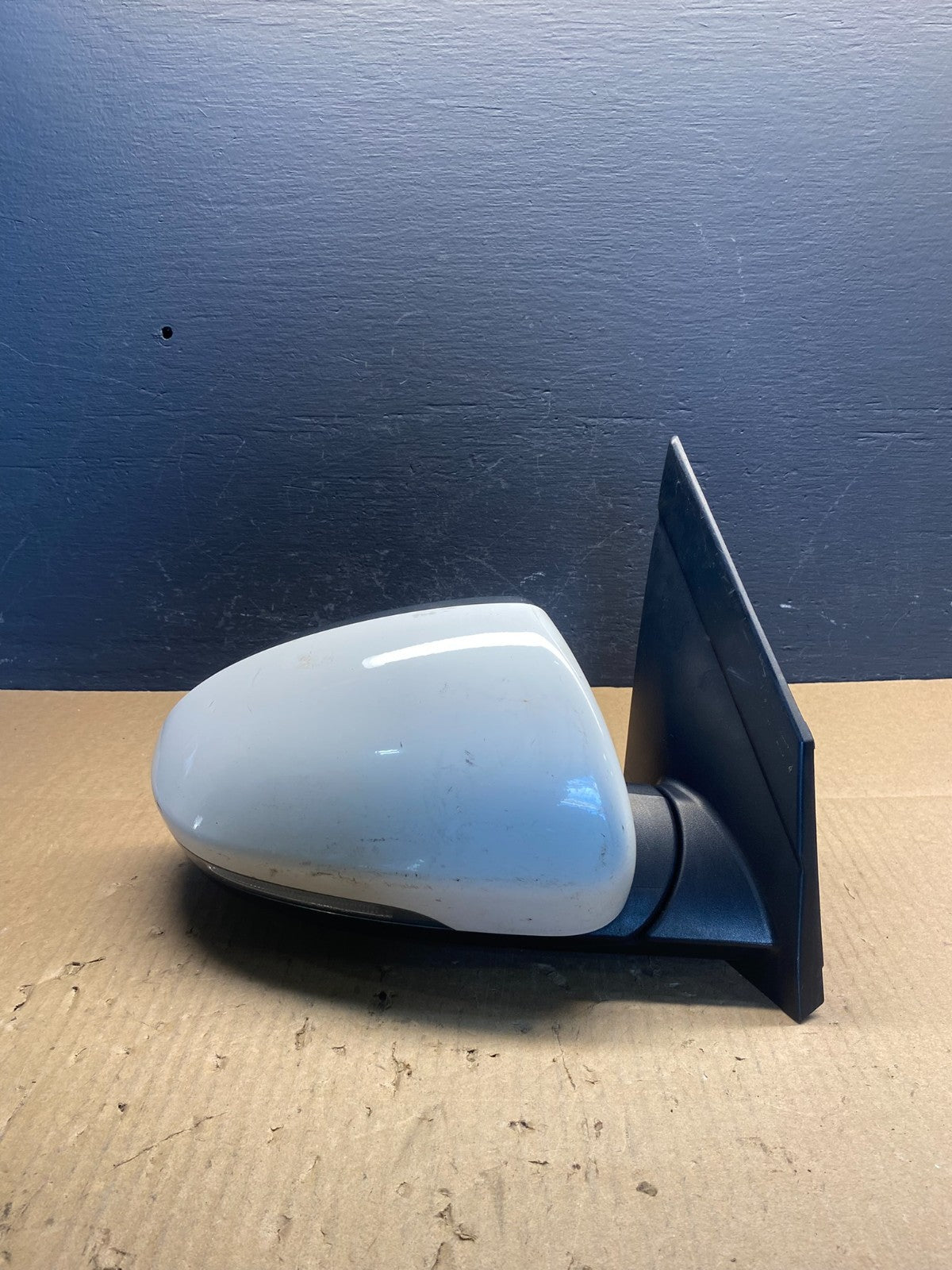 2016 to 2018 Hyundai Tucson Right Passenger Turn Signal Door Mirror AC2615 DG0