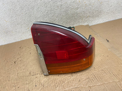 1986 to 1991 Jaguar Xjs Right Passenger RH Tail Lights AI1356 LK0